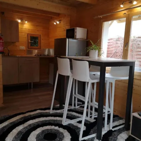Le Petit De Shantay Youstay Apartment