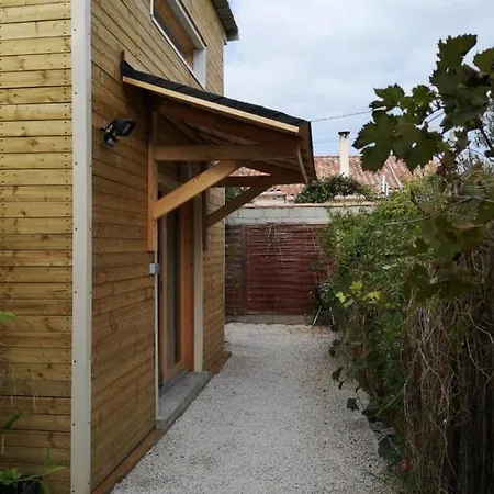 Le Petit De Shantay Youstay Apartment Nimes