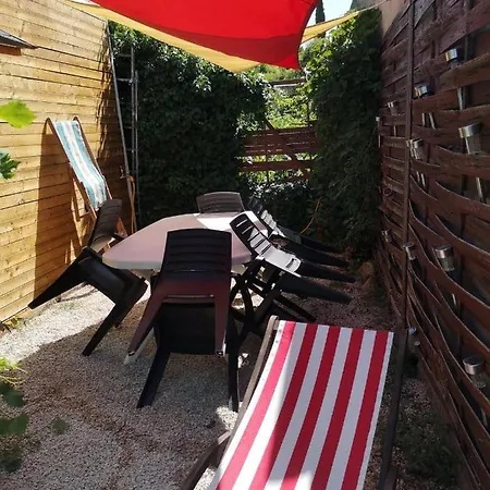 Le Petit De Shantay Youstay *